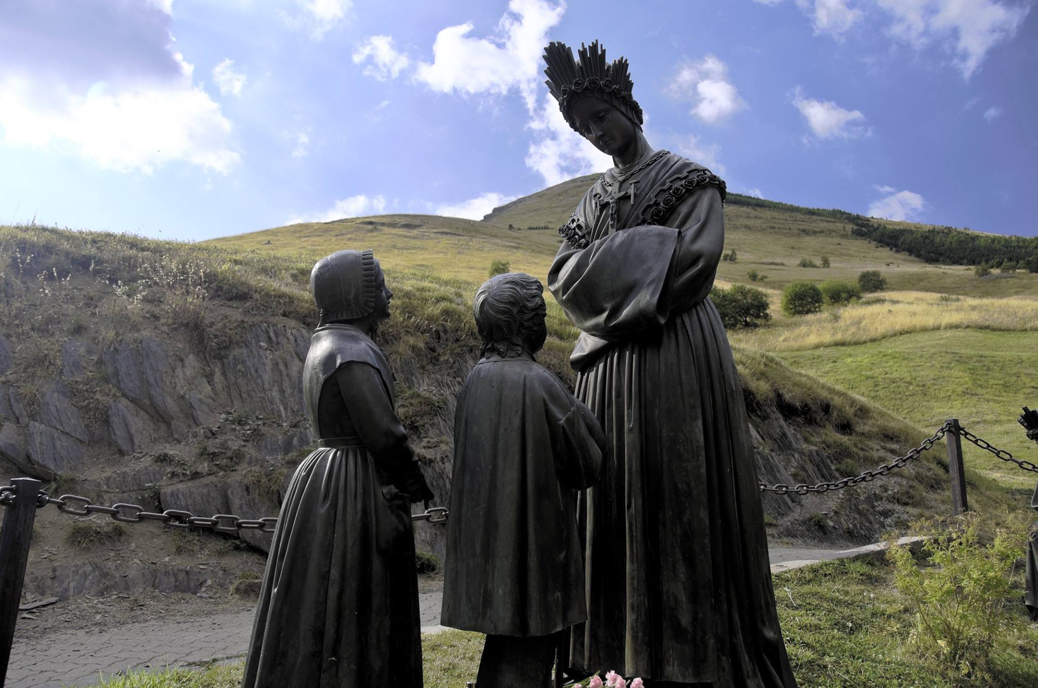 At La Salette, 174yrs ago: a prophecy & warning of 2 Popes.