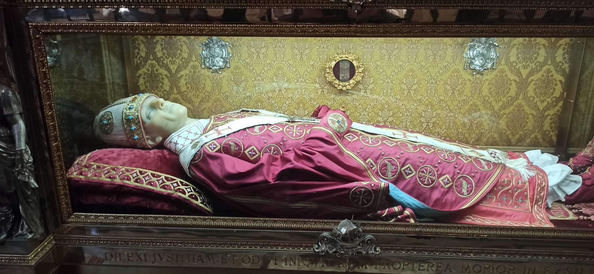 © 2025 FromRome.Info -- The sacred remains of Pope Saint Gregory VII, Hildebrand of Sovana.